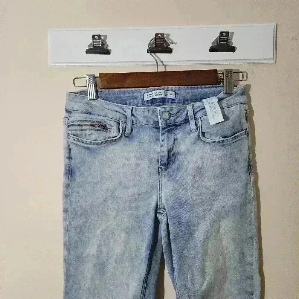 P5023 zara basic z1975 denim acid wash light wash jeans size 28 raw hem - Picture 3 of 7